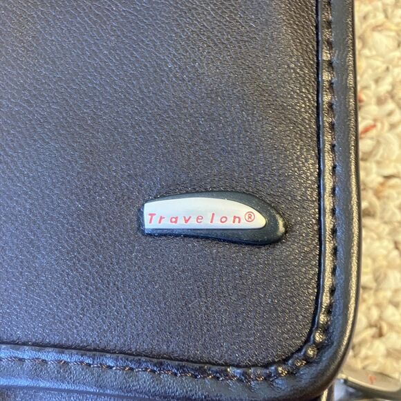 Travelon Small Crossbody Bag Black Leather Travel Pockets Adjustable Strap - Picture 3 of 14